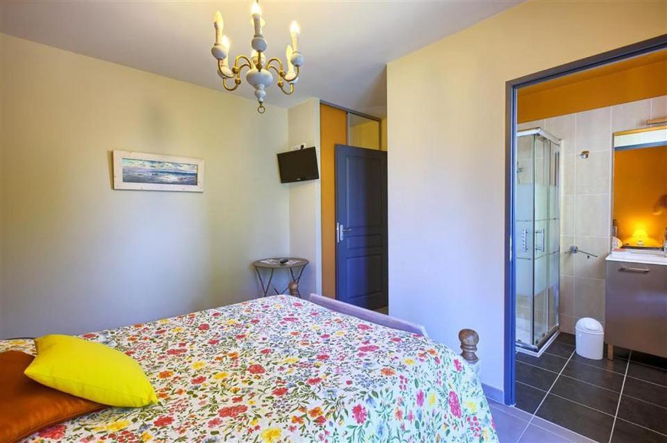 L'Escale D'Ares Chambre Clementine Extérieur photo